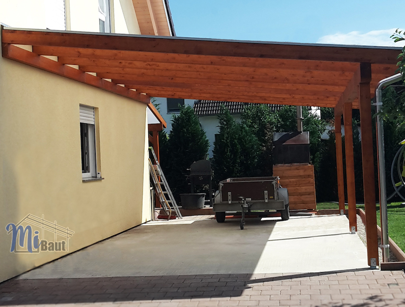 Holz Carport gestrichen mit einer Remmers Lasur